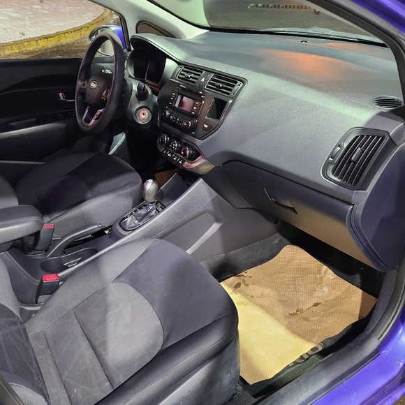 Car - Picture 4 of 12